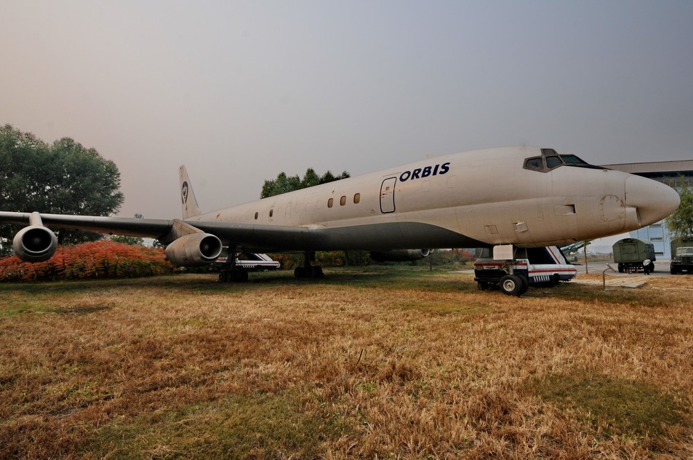 Дуглас DC-8 в музее авиации в Пекине