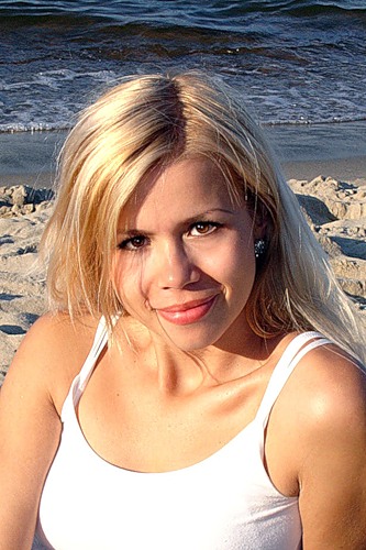 Milena D Erik Latika