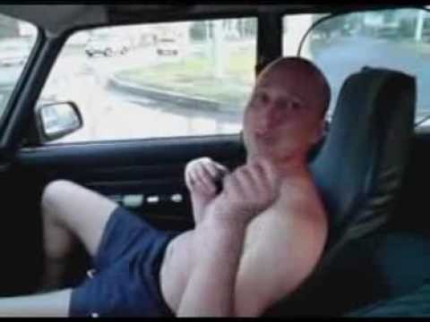 Пьяный волгоградец спел рэп гайцам Пьяный волгоградец спел рэп гайцам