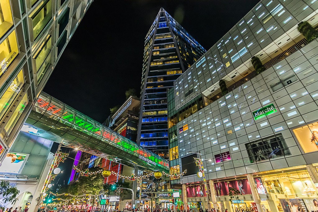 OchardRoad16 Ochard Road: Как выглядит самая известная улица Сингапура перед Рождеством и Новым годом