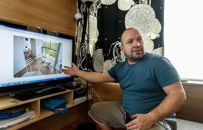 Чтобы сэкономить, семья перебралась в сарайчик. Увидев, что там внутри, Вы очень удивитесь! Чтобы сэкономить, семья перебралась в сарайчик. Увидев, что там внутри, Вы очень удивитесь!