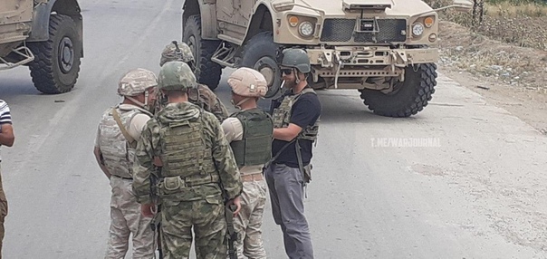 Российские военные показали американскому патрулю, кто в Сирии хозяин