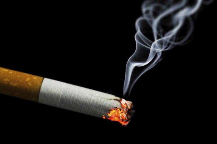 cigarette_0 Идеальная отмазка, когда пошел за сигаретами для жены, а занесло в чужую койку...