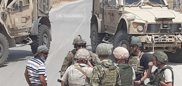 Российские военные показали американскому патрулю, кто в Сирии хозяин
