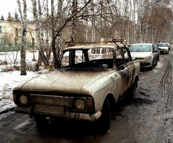 Про то, как омскому пенсионеру сожгли машину и чем всё это закончилось Про то, как омскому пенсионеру сожгли машину и чем всё это закончилось