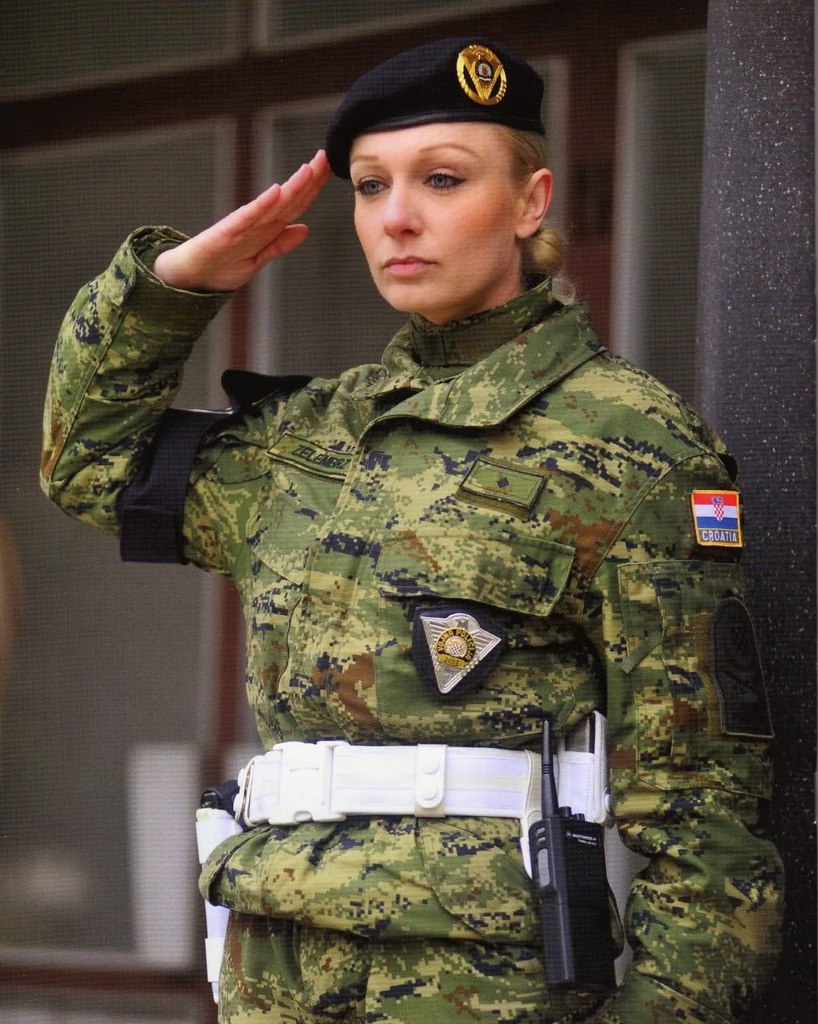 Солдат Девушка Фото Скачать
