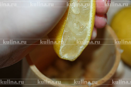 Индейка, фаршированная рисом с яблоками