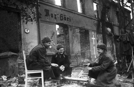 Редкие снимки Великой Отечественной войны (38 фото) Редкие снимки Великой Отечественной войны (38 фото)