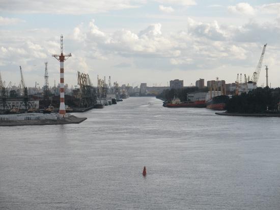 Гид по петербургским каналам... и канавкам Гид по петербургским каналам... и канавкам
