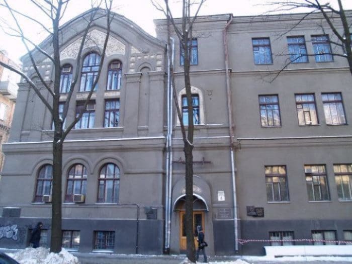 Дом писателей им. В. Блакитного в Харькове | Фото: mykharkov.info Дом писателей им. В. Блакитного в Харькове | Фото: mykharkov.info