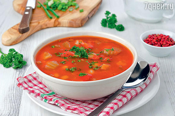 Рецепты от Алики Смеховой: кукурузные лепешки, салат с козьим сыром и легкий томатный суп Рецепты от Алики Смеховой: кукурузные лепешки, салат с козьим сыром и легкий томатный суп