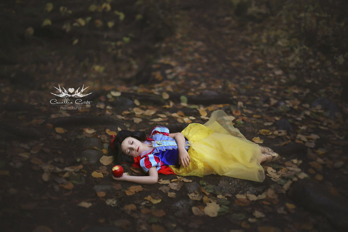 Disney-princesses-cosplay-mom-daughter-camillia-courts-layla