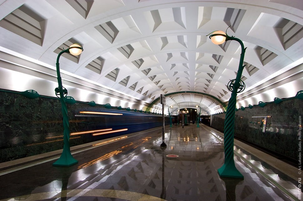 MetroStations01 17 самых волшебных станций метро со всего мира