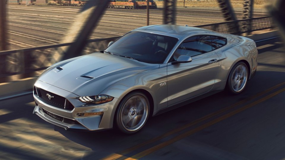 Ford Mustang стал самым популярным спорткаром в мире