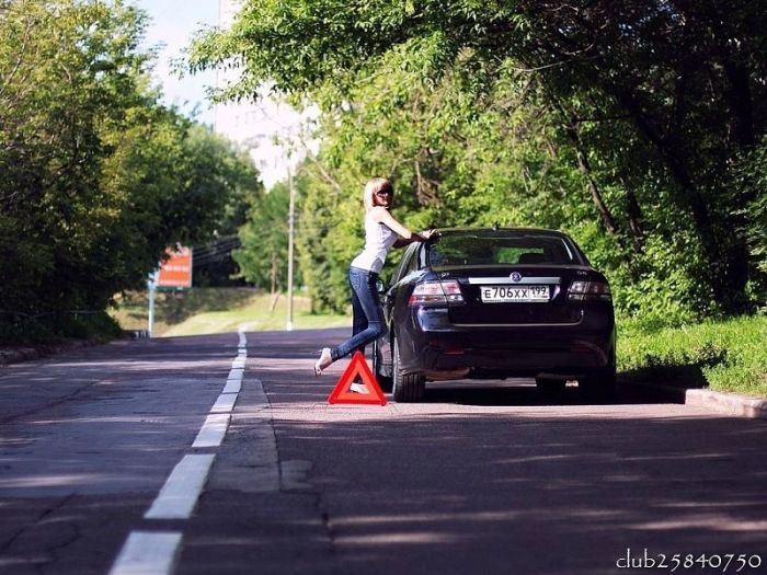 Наши девушки и их автомобили (77 фото) Наши девушки и их автомобили (77 фото)