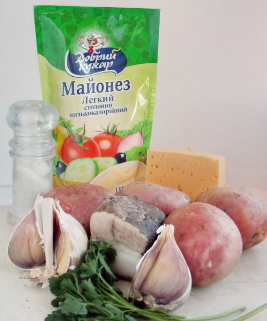 Картошка-гармошка. Печеный картофель с салом под сырной корочкой
