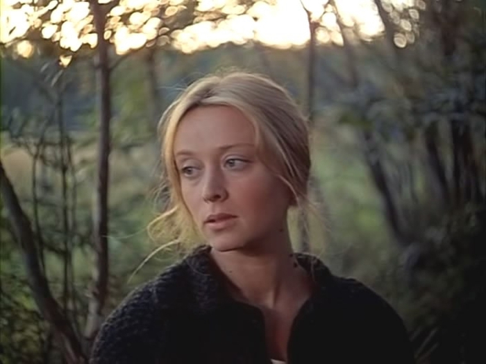 Маргарита Терехова в фильме *Зеркало*, 1974 | Фото: kino-teatr.ru Маргарита Терехова в фильме *Зеркало*, 1974 | Фото: kino-teatr.ru