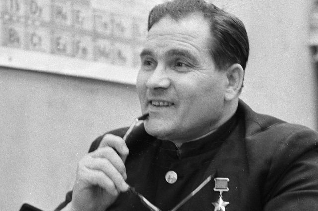 Михаил Девятаев.