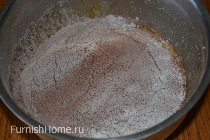 Бисквитный десерт со сметанным кремом и мандаринами Бисквитный десерт со сметанным кремом и мандаринами
