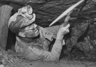 Итальянский шахтер за 35 лет стажа не проработал ни дня