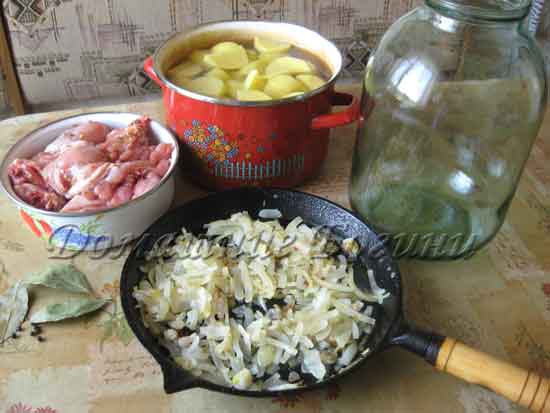 Соус — картошка с курицей в банке Соус — картошка с курицей в банке