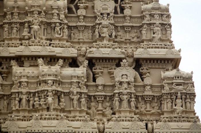 Самый богатый храм в мире – триллион долларов Падманабхасвами (5 фото)