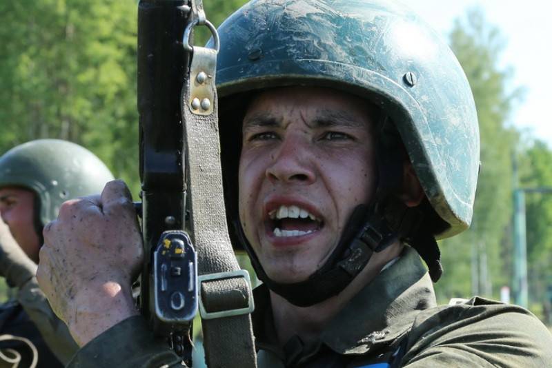 Квалификационные испытания на право ношения крапового берета Квалификационные испытания на право ношения крапового берета