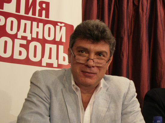Вашингтонский горсовет: Бориса Немцова увековечили у посольства России в США Вашингтонский горсовет: Бориса Немцова увековечили у посольства России в США