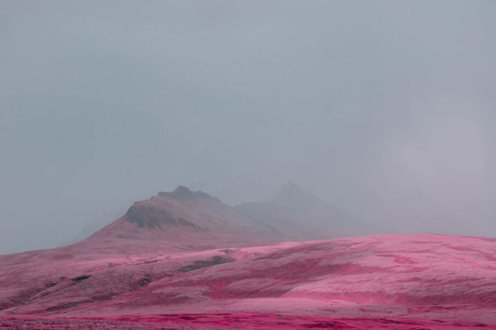 «Марсианские хроники»: Фантастическая Исландия в объективе испанского фотографа