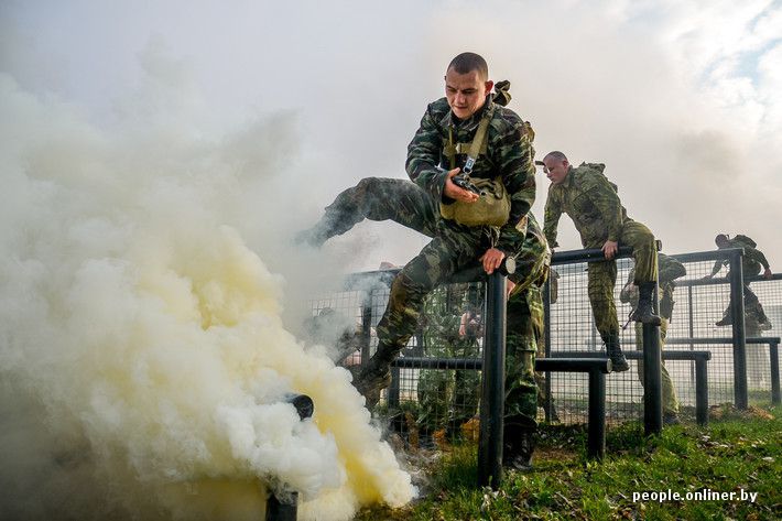 Репортаж с полигона, где спецназовцы сражаются за краповый берет репортаж, с полигона, спецназовцы, сражаются, за краповый берет