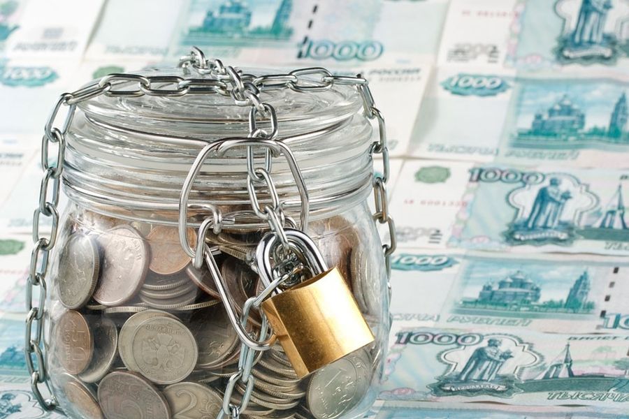 Зарплата русской жены - ее, а зарплата европейки - общая с мужем Зарплата русской жены - ее, а зарплата европейки - общая с мужем