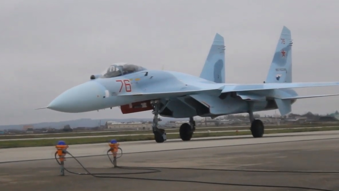 В Крымск поступили очередные три модернизированных истребителя Су-27СМ(3)