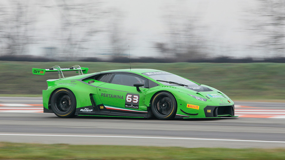 Lamborghini поборется за рекорд Нюрбургринга