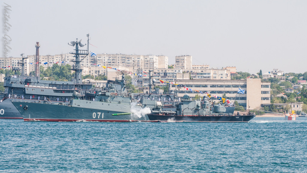 Генеральная репетиция празднования Дня Военно-Морского Флота в Севастополе Генеральная репетиция празднования Дня Военно-Морского Флота в Севастополе