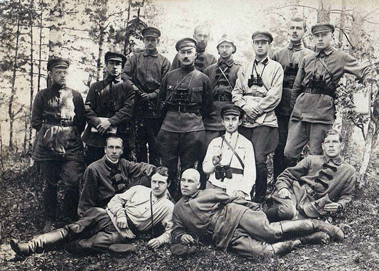 Дворяне – костяк РККА Дворяне – костяк РККА
