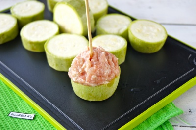 Кабачки с фаршем Кабачки с фаршем