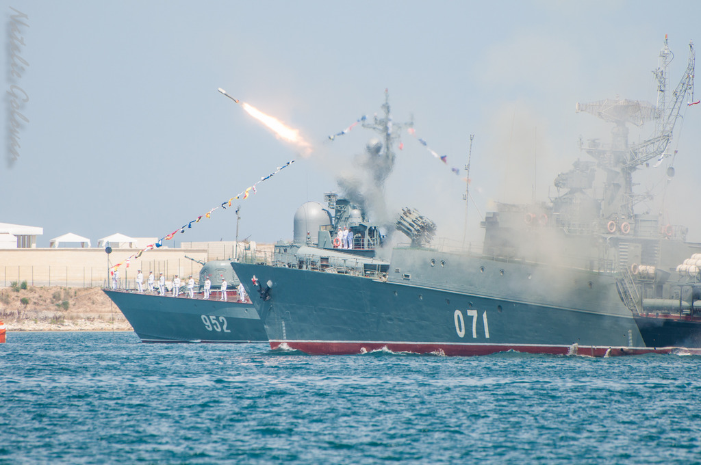 Генеральная репетиция празднования Дня Военно-Морского Флота в Севастополе Генеральная репетиция празднования Дня Военно-Морского Флота в Севастополе