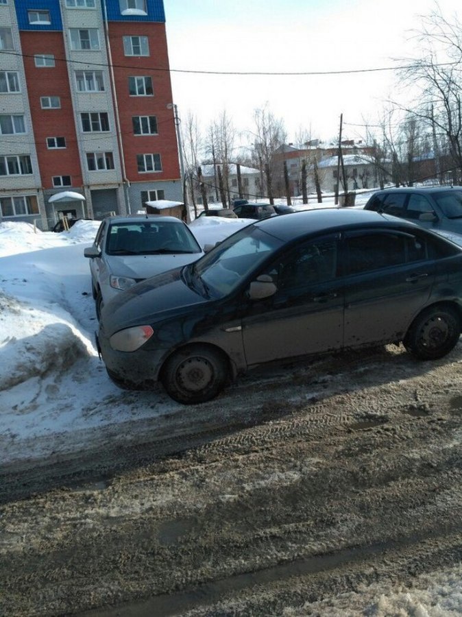 Принципиальный дебил и парковка