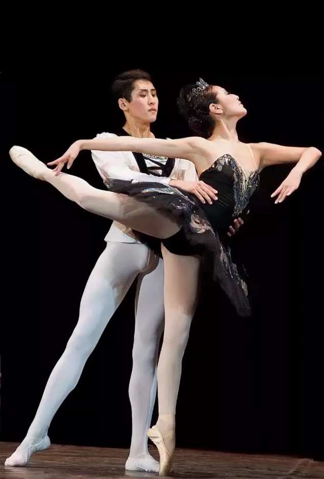 Ballet dancing orgy