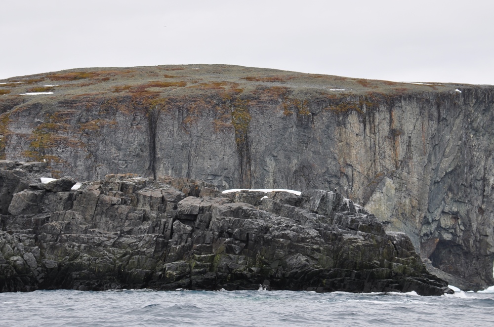 Антарктида. Скалистые лабиринты Spert Island и Школа Фотографии