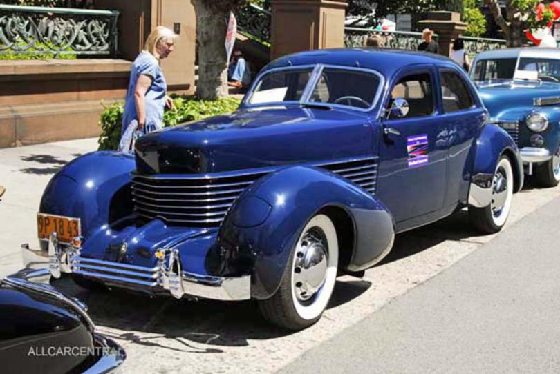 Cord 810 Westchester Sedan
