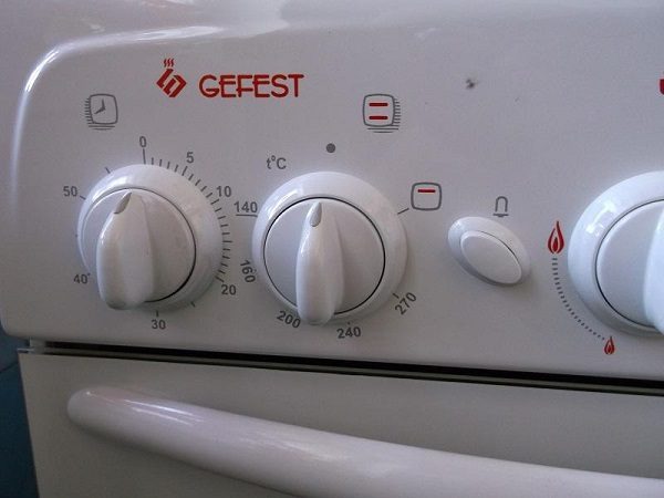 Копеечное аптечное средство, которое легко удалит жир с ручек кухонной плиты! Копеечное аптечное средство, которое легко удалит жир с ручек кухонной плиты!