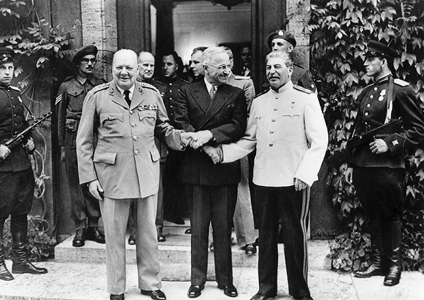План «Немыслимое»: зачем Черчилль хотел атаковать СССР в 1945 году