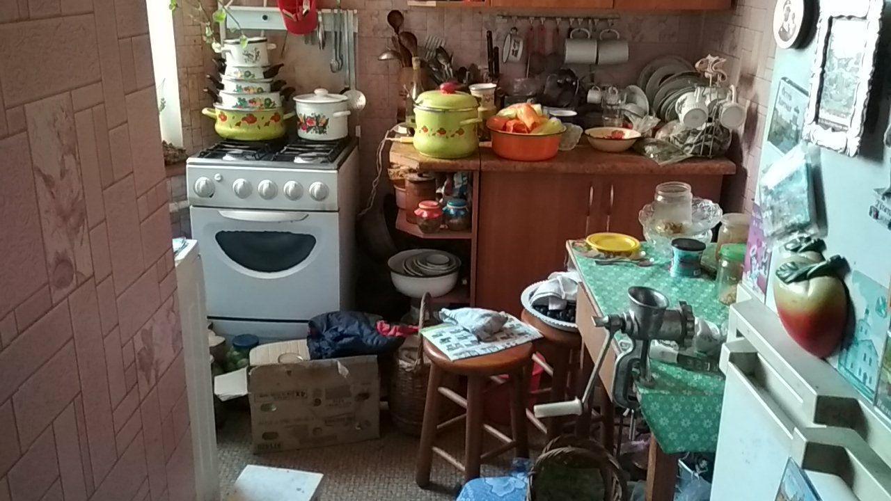 Три месяца назад решила сдать квартиру бабушке, как я думала божьему одуванчику… Три месяца назад решила сдать квартиру бабушке, как я думала божьему одуванчику…