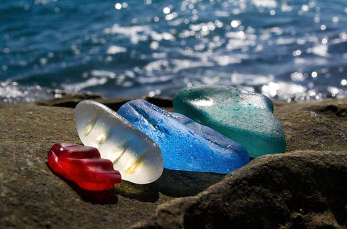 vodka-bottle-pebbles-glass-beach-ussuri-bay-russia-4