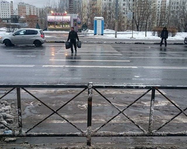 Это Россия, детка. Уморительно!