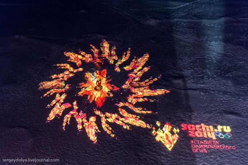 Олимпиада, огонь, факел, Северный Полюс