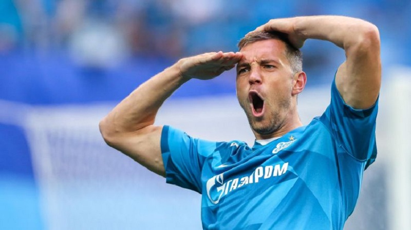 Дзюба рассказал, когда игроки сборной начнут шутить над Соболевым