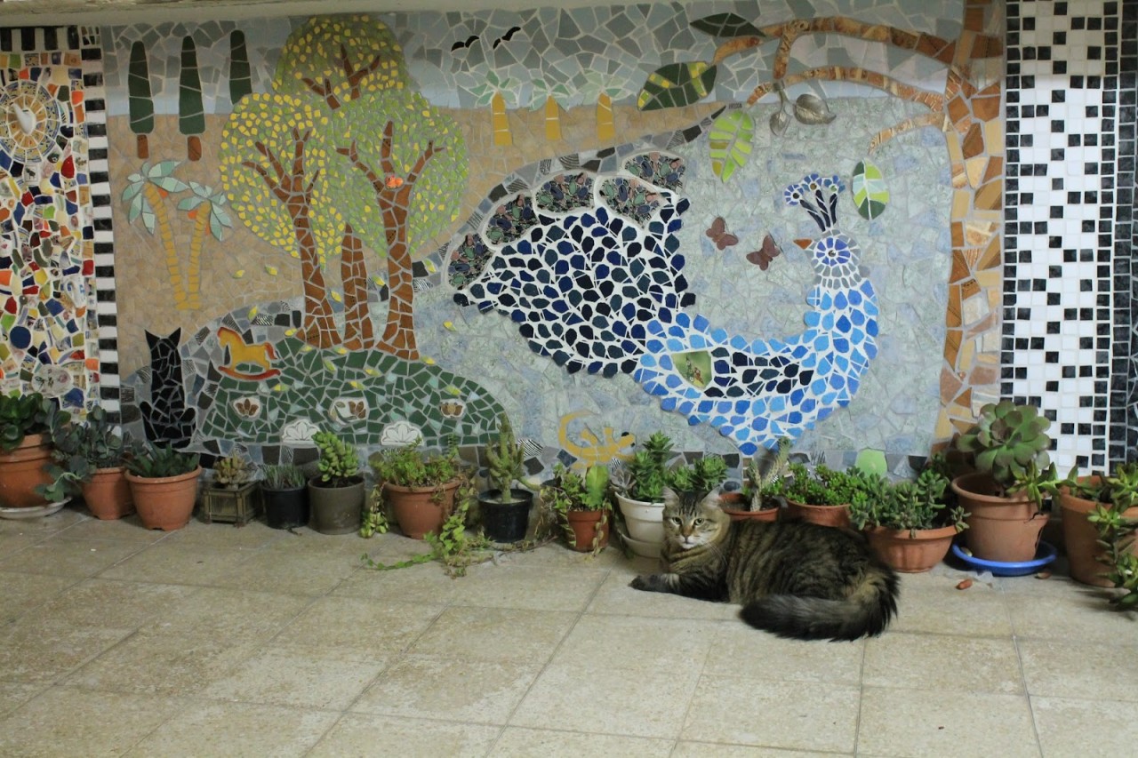 Дачная мозаика в саду своими руками 93
