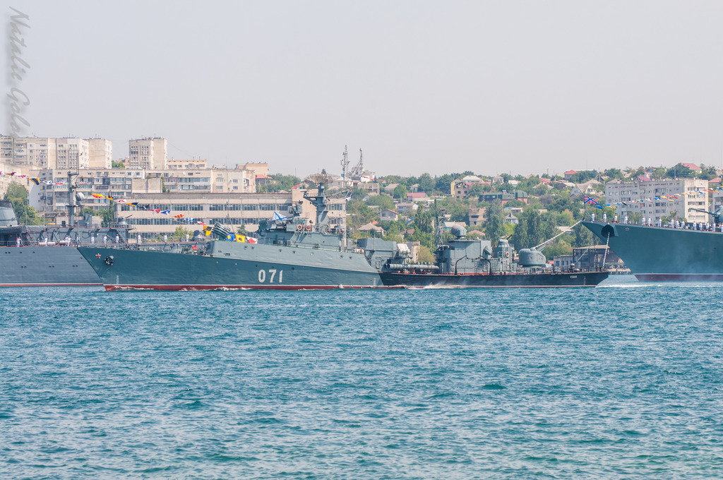Генеральная репетиция празднования Дня Военно-Морского Флота в Севастополе Генеральная репетиция празднования Дня Военно-Морского Флота в Севастополе